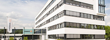 Auswirkungen von COVID-19: Kurzarbeit in der expert-Zentrale