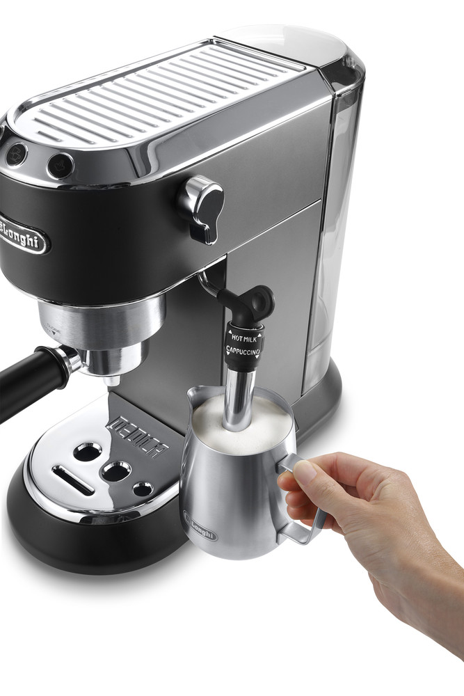 De'Longhi Dedica Style EC 685 schwarz (EC 685.BK)  Siebträger-Espressomaschine - bei expert kaufen