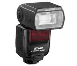 SB-5000 Blitzgerät