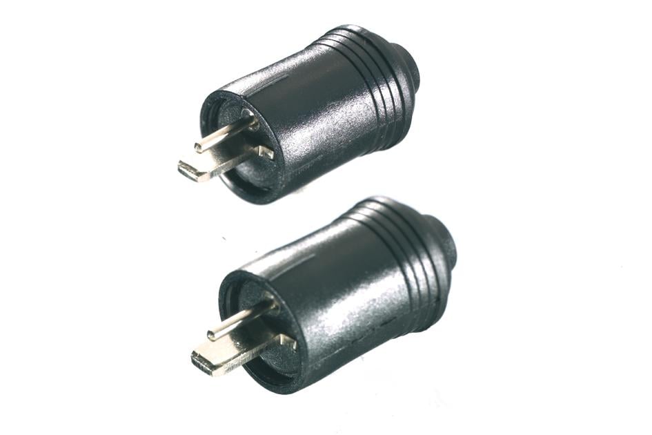 Lautsprecherstecker (schraubbar) (46000)