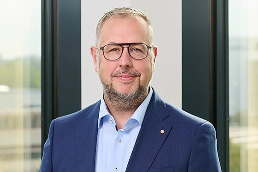 expert_Vertriebsvorstand_Holger-Poeppe