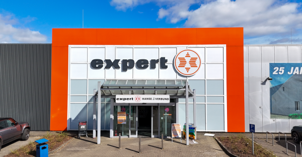 expert Uelzen aus der Vogelperspektive expert Uelzen aus der Vogelperspektive