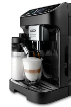 De'Longhi ECAM320.60.B Magnifica Plus Schwarz Kaff - Bei Expert Kaufen