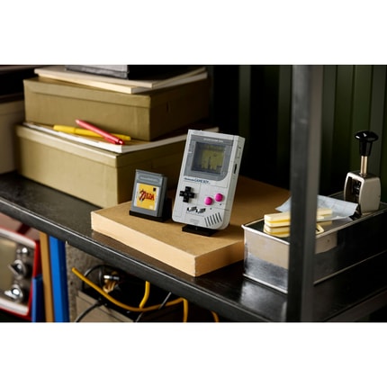 Abbildung Anpassbares Game Boy™ Modell aus LEGO Steinen