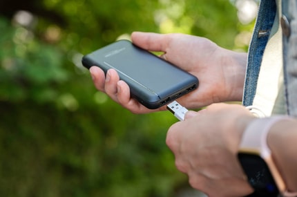 Abbildung ANSMANN Powerbank – die mobile Energie-Tankstelle