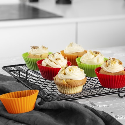 Abbildung Grillrost und Muffin-Formen