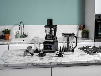 Abbildung 3-in-1: Küchenmaschine, Standmixer und Smoothie Maker