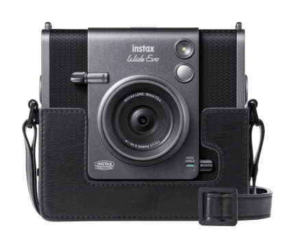 Abbildung Perfekter Schutz für deine instax WIDE Evo™ – stilvoll und praktisch für unterwegs!