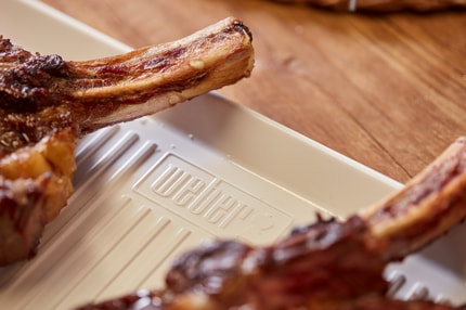 Abbildung Porzellan-Servierplatte