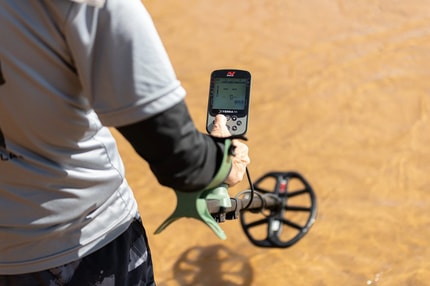 Abbildung Profi All-Gelände Metalldetektor