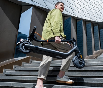 Abbildung E-Scooter überall hin mit!