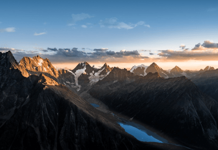 Abbildung DUAL-KAMERA 4K/60FPS HDR-VIDEO & DYNAMIKUMFANG VON 14  BLENDENSTUFEN