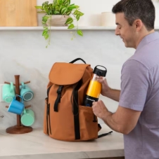 Abbildung Mixbecher aus robustem Tritan