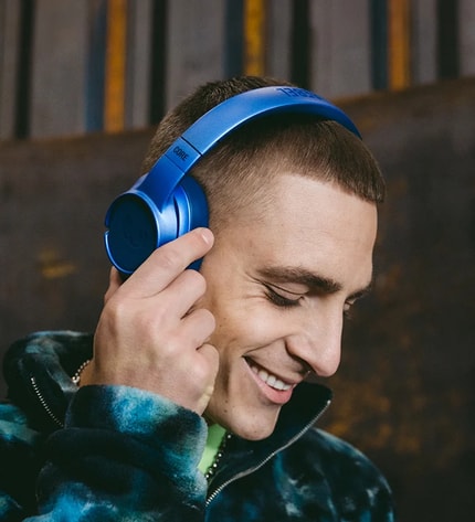 Abbildung KABELLOSES HÖRERLEBNIS VOLLSTÄNDIGE KONTROLLE