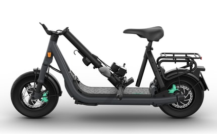 Abbildung Halb E-Scooter, halb Moped.
