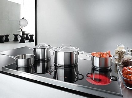 Abbildung Einfache Bedienung - EasySelect Ansprechendes Design 4 Kochzonen inkl. 1 Vario-Zone
