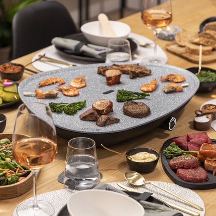 Abbildung Für gemeinsames Grillen am Tisch