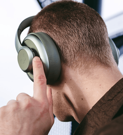 Abbildung Anklickbare Tastensteuerung + Lautstärkeregler:Dein Zug