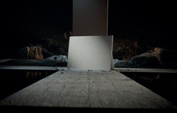 Abbildung Exklusiv handgefertigter und aufwendig verarbeiteter Syno-Stone Mineralwerkstof