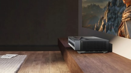 Abbildung Ultra-Short-Throw-Technologie