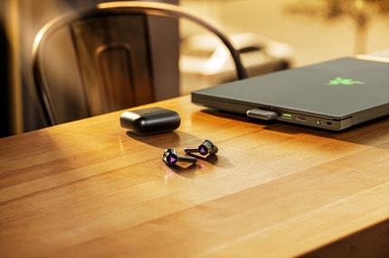 Abbildung ÜBERALL SPIELEN. IMMER DABEI.