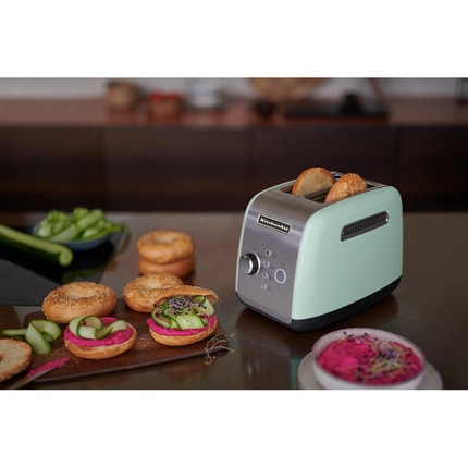 Abbildung Automatischer Retro Toaster für 2 Scheiben