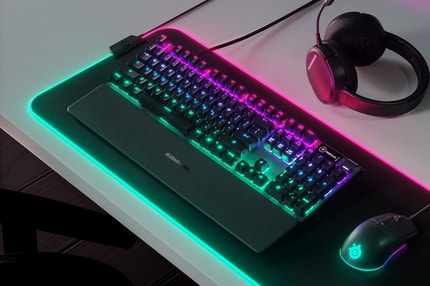 Abbildung Hybride, mechanische Gaming-Tastatur mit OLED-Smart-Display