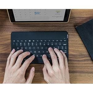 Abbildung Bluetooth-Tastatur mit iOS-Shortcuts und komfortabler Tastenanordnung