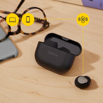 Abbildung Jabra Elite 10. Unsere besten Earbuds für Arbeit und Freizeit: Kristallklare Anrufe, ganztägiger Tragekomfort und Dolby Atmos Sounderlebnis