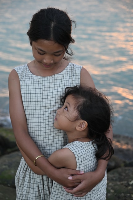 Abbildung Sanft gezeichnete Porträts. Gestochen scharfe Szenen.