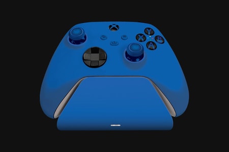 Universal Quick Charging Stand for Xbox - Shock Blue