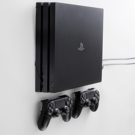 Wall Mount Bundle PlayStation 4 Wandhalterung, PS4 + 2x Controller, Schwarz
