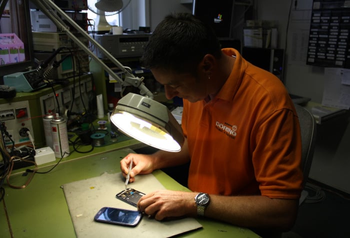 Services Smartphone und Telekom 