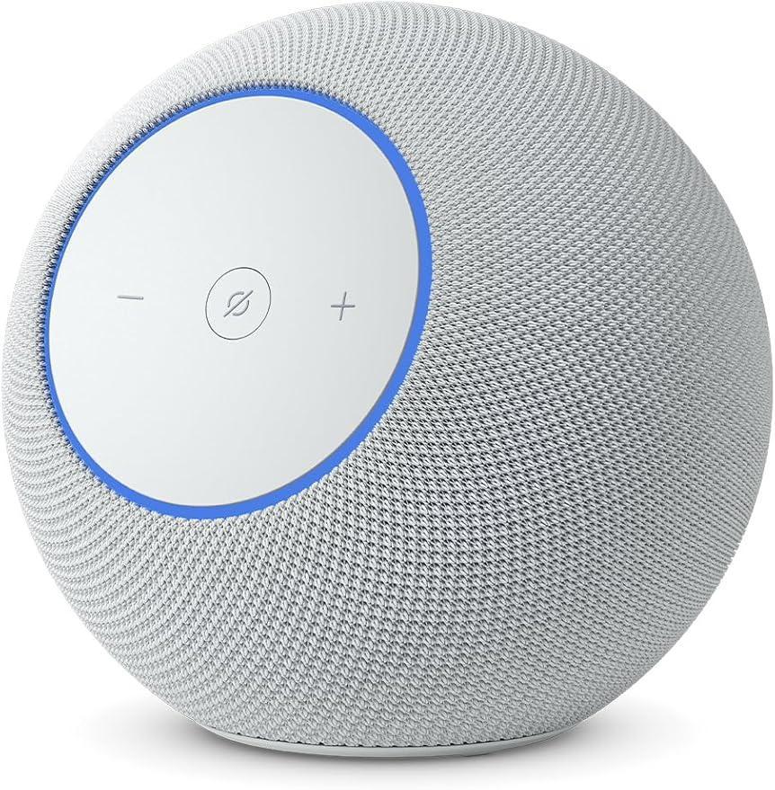 Echo Studio Glacier White