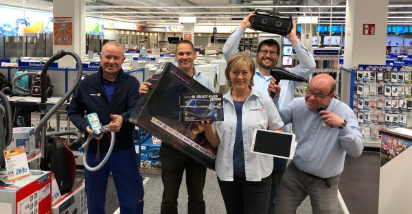 Das Team von expert Blankenburg freut sich auf Ihren Besuch Das Team von expert Blankenburg freut sich auf Ihren Besuch